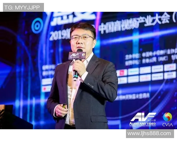 对话王伟：回顾我的足球生涯与未来展望的深度交流